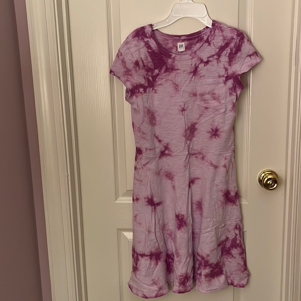 Kids dress, tie-dye, light lavender and fuchsia, from GAP, size: XXL